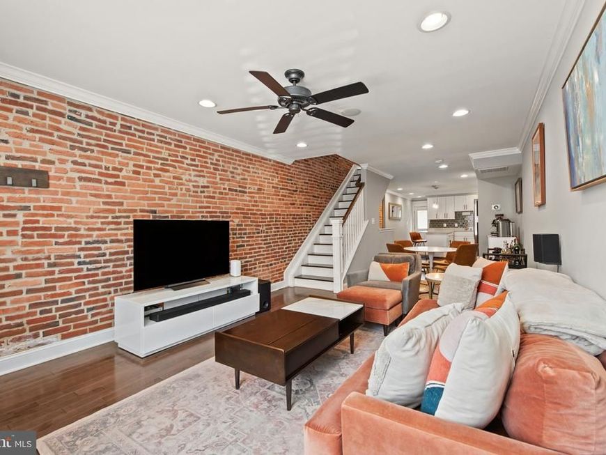 935 S Bouldin Street, Baltimore, MD 21224 Main Photo