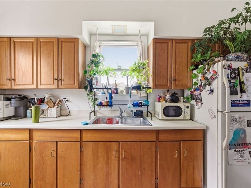 1432 W 110th Street , Cleveland, OH 44102 Photo 13