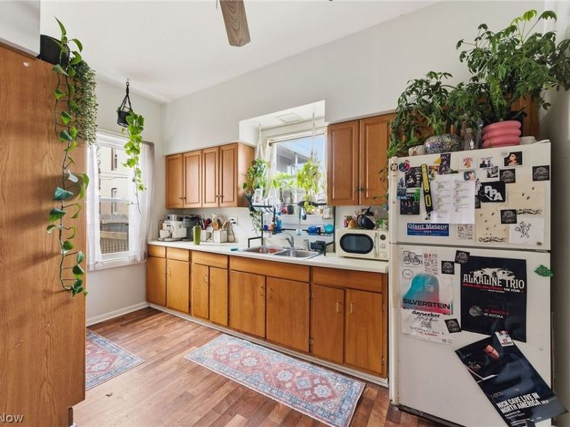 1432 W 110th Street , Cleveland, OH 44102 Photo 14