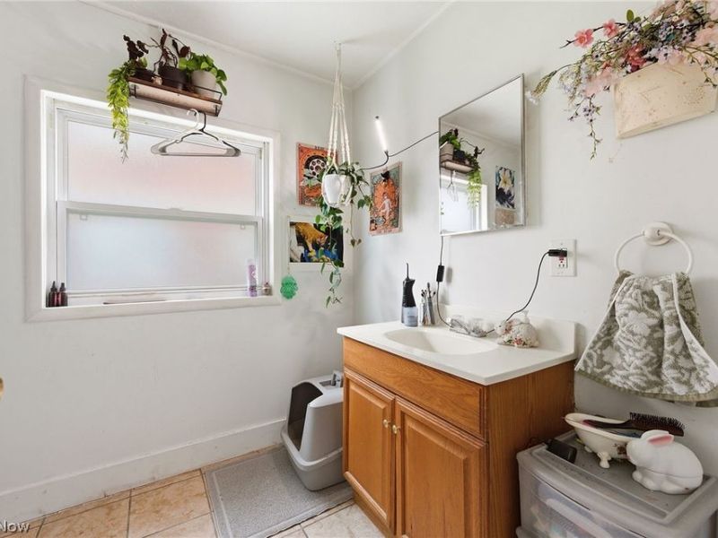 1432 W 110th Street , Cleveland, OH 44102 Photo 17