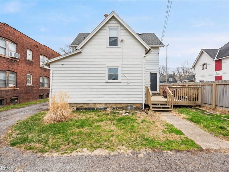 1432 W 110th Street , Cleveland, OH 44102 Photo 23