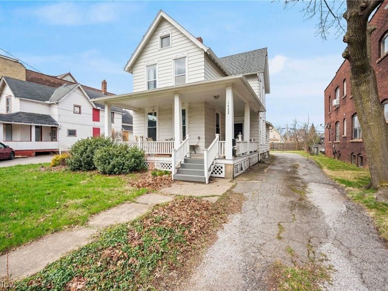 1432 W 110th Street , Cleveland, OH 44102 Photo 26