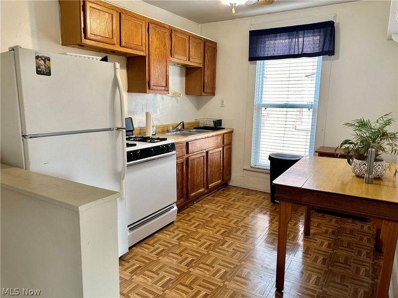 1432 W 110th Street , Cleveland, OH 44102 Photo 34