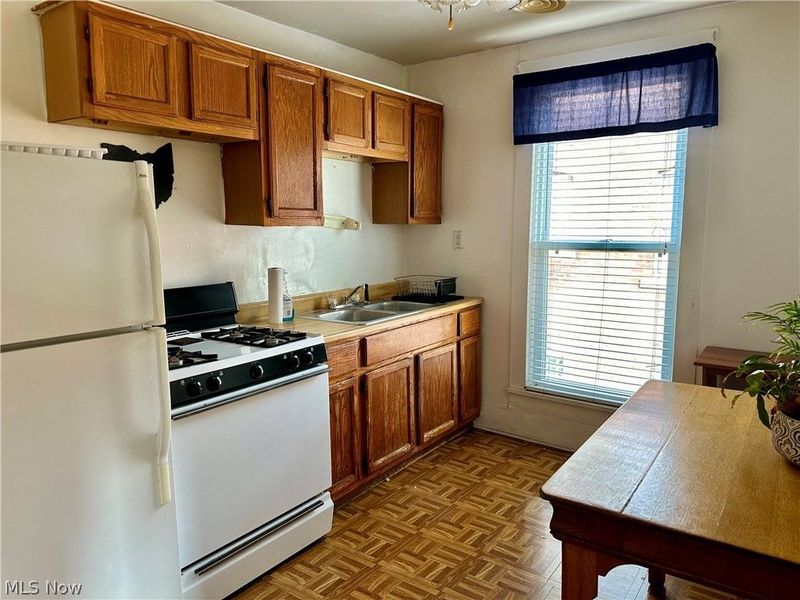 1432 W 110th Street , Cleveland, OH 44102 Photo 36