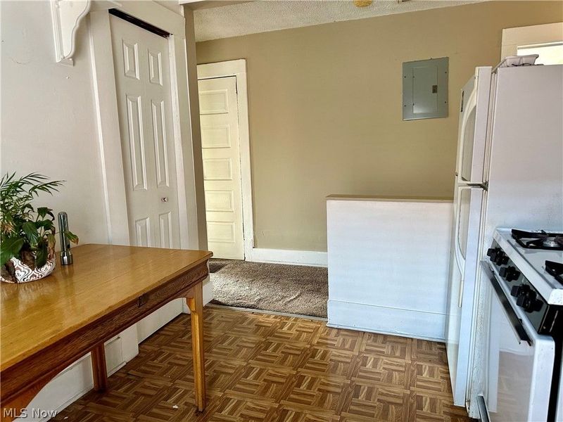 1432 W 110th Street , Cleveland, OH 44102 Photo 37