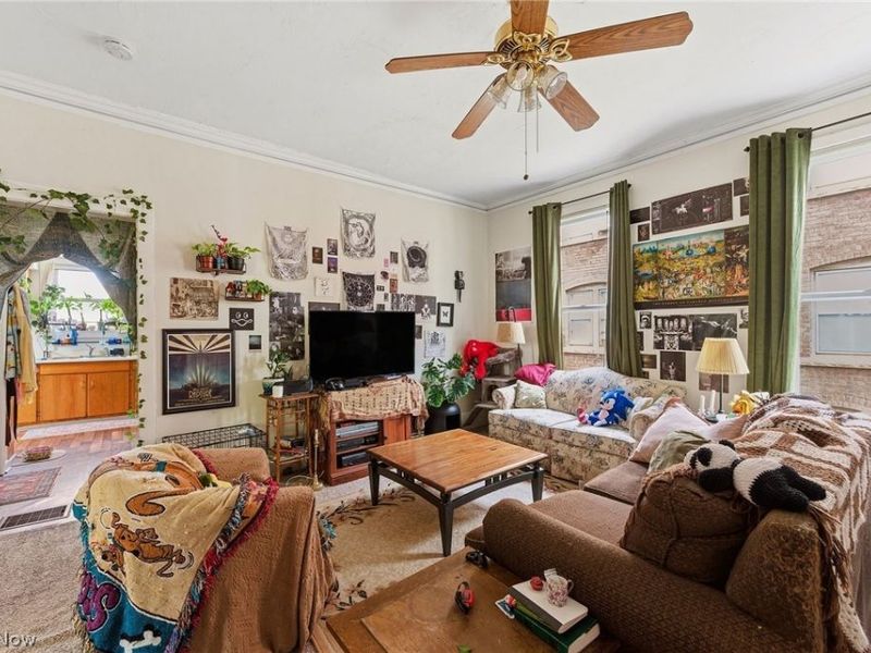 1432 W 110th Street , Cleveland, OH 44102 Photo 6