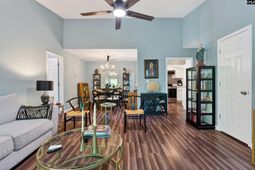 448 Deerwood Street photo 4