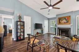 448 Deerwood Street photo 4