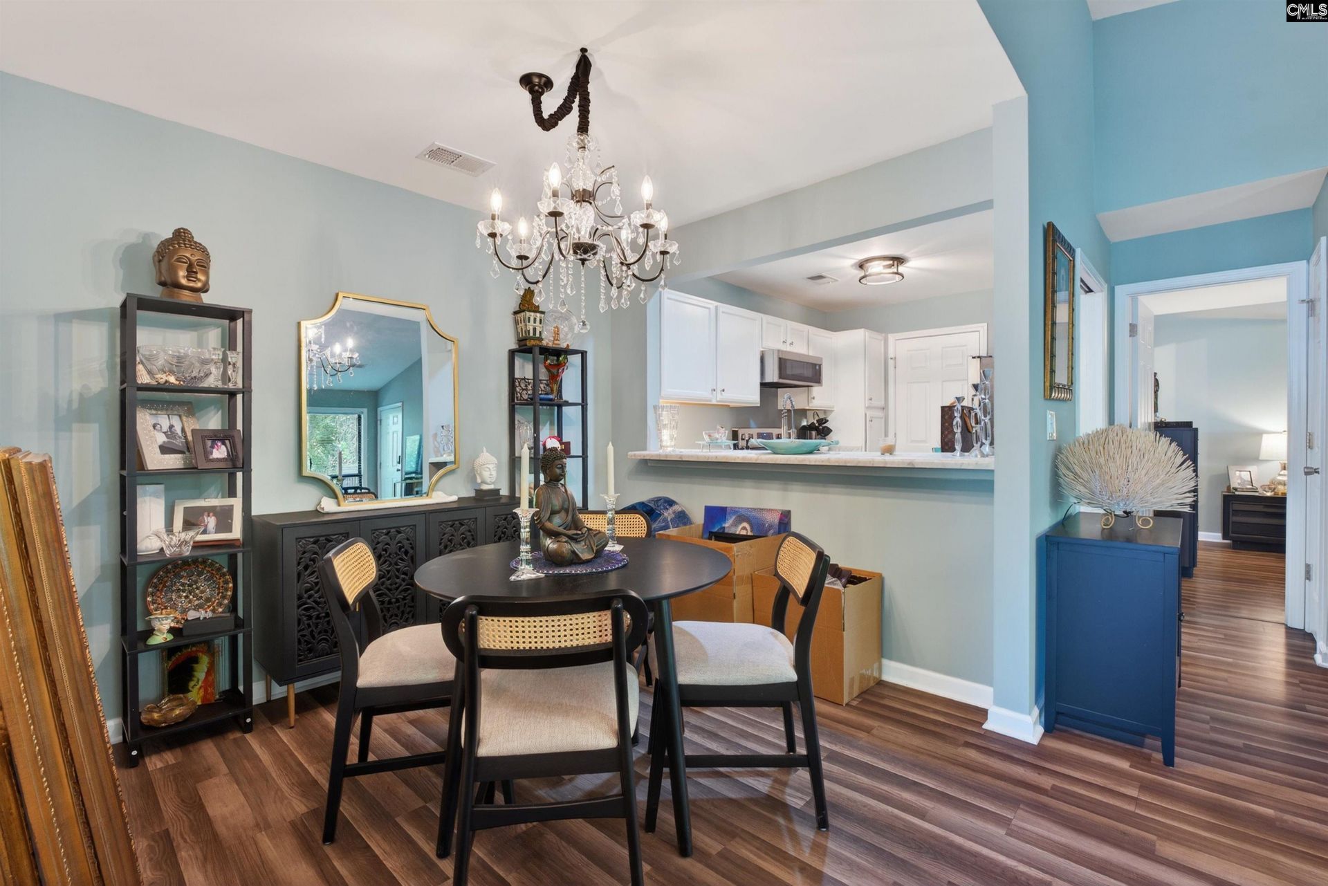 448 Deerwood Street Photo 5