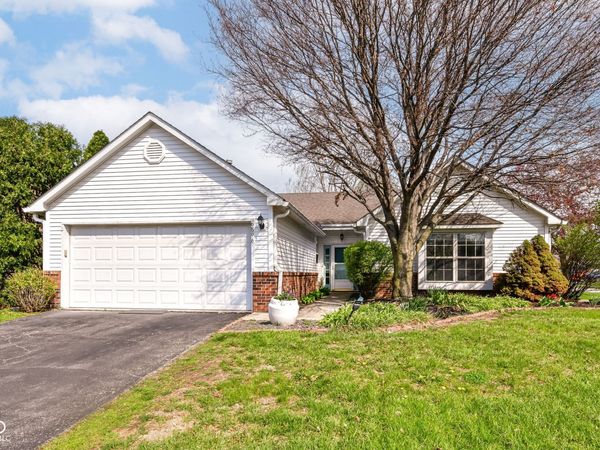 6896 Cherry Laurel Lane, Fishers, IN 46038