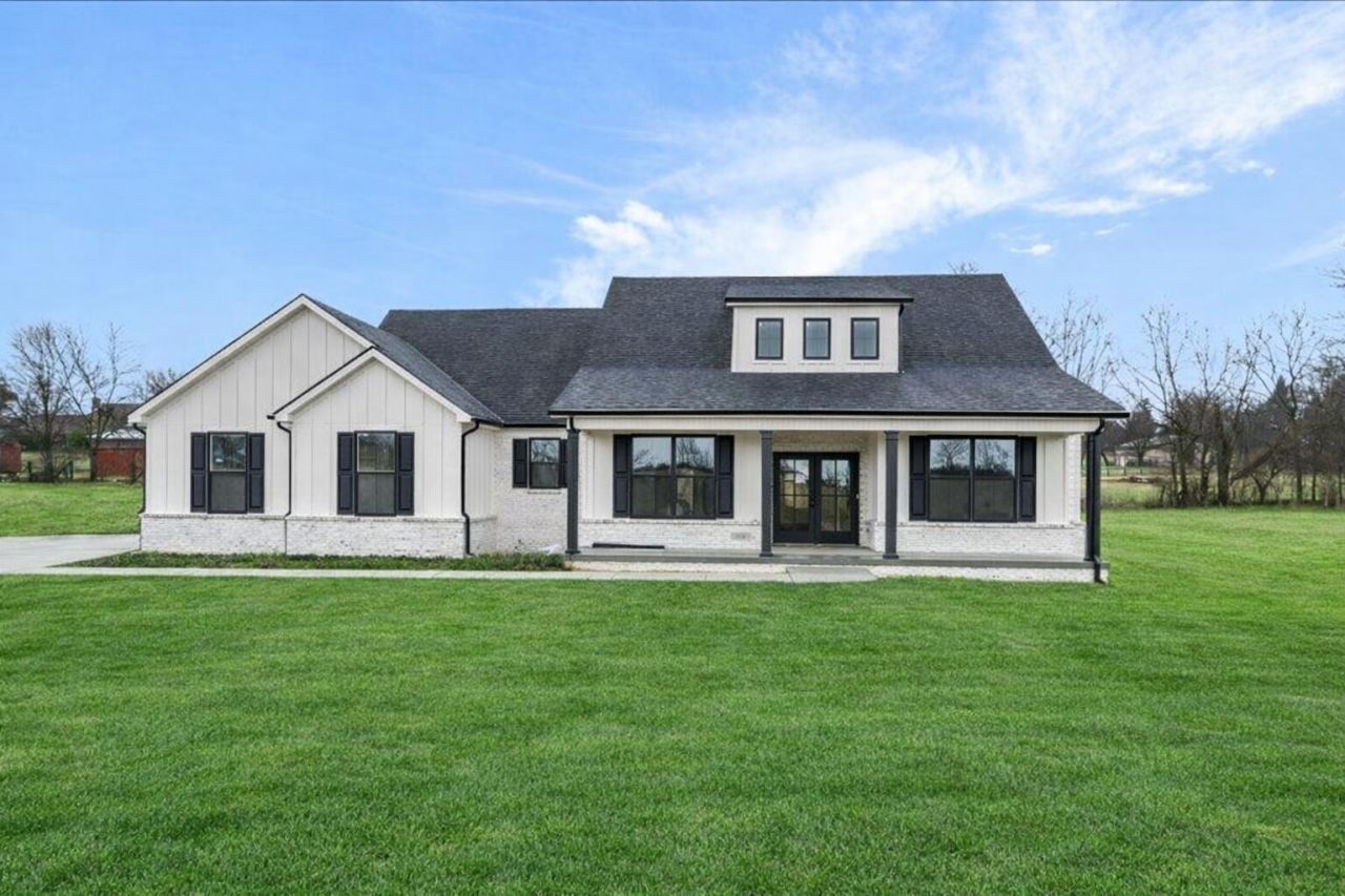 124 Maple Lawn Circle, Nicholasville, KY 40356