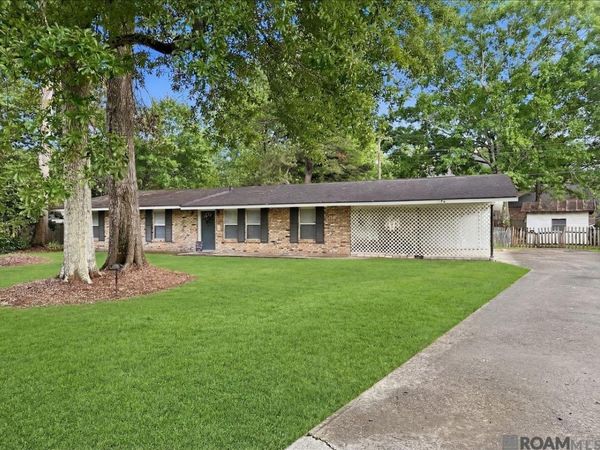 326 Mark Dr, Denham Springs, LA 70726