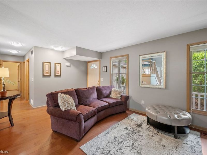 20745 Sun Meadow Trail , Strongsville, OH 44149 Photo 14