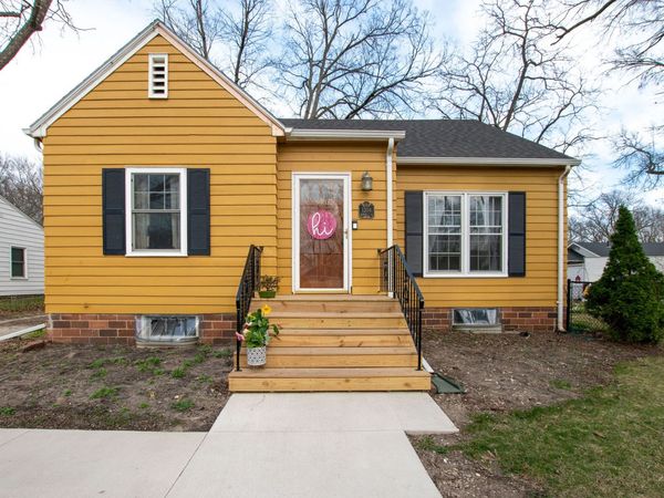 1204 N C Street , Indianola, IA 50125