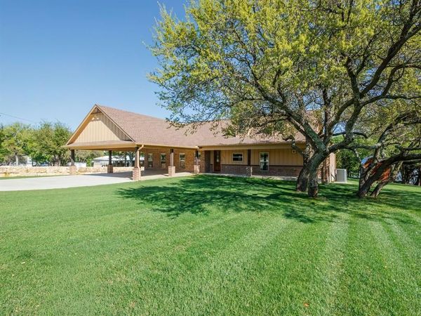 10251 Cliff Drive, Brownwood, TX 76801