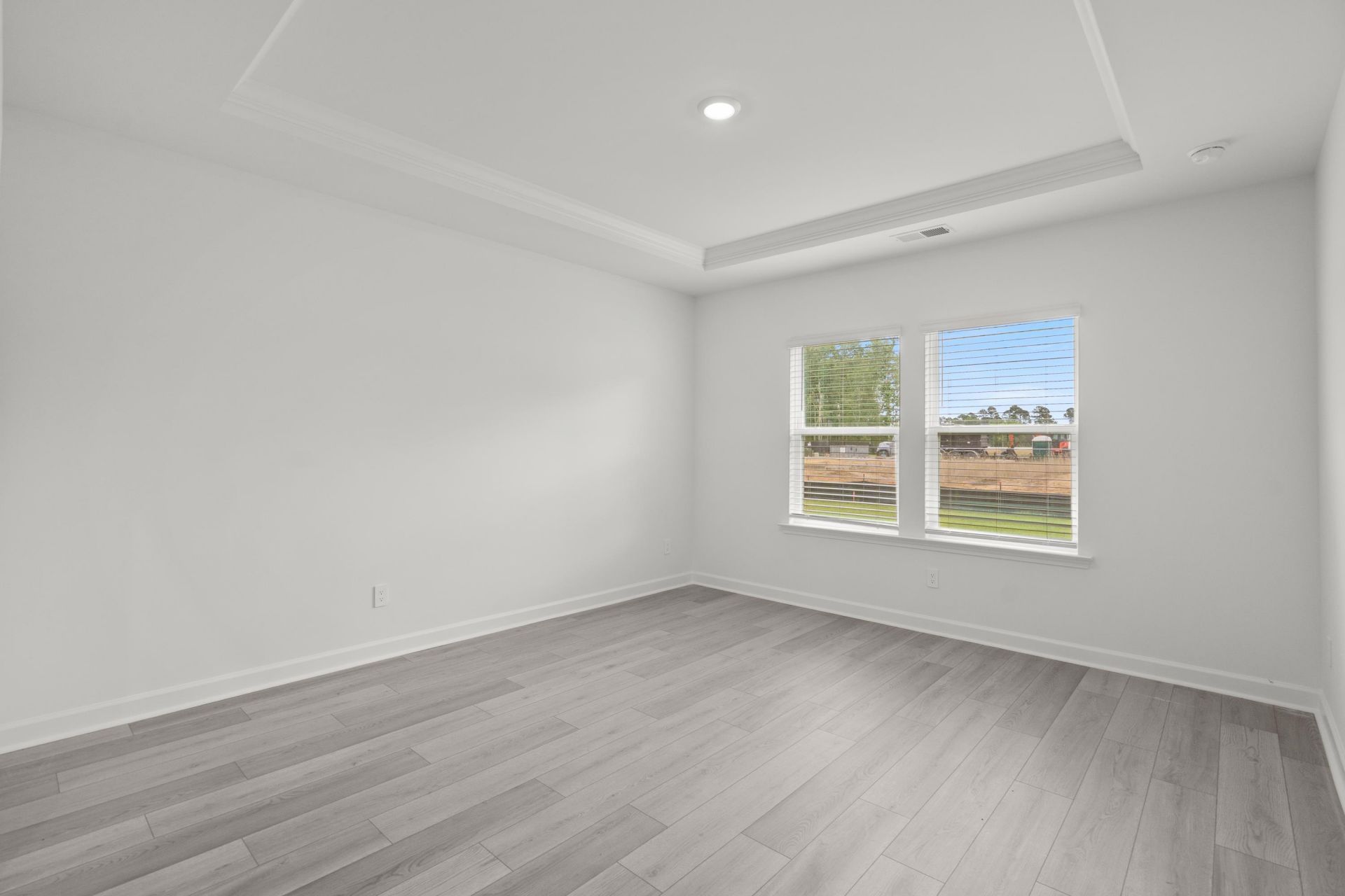 300 Jessamine St. Photo 29