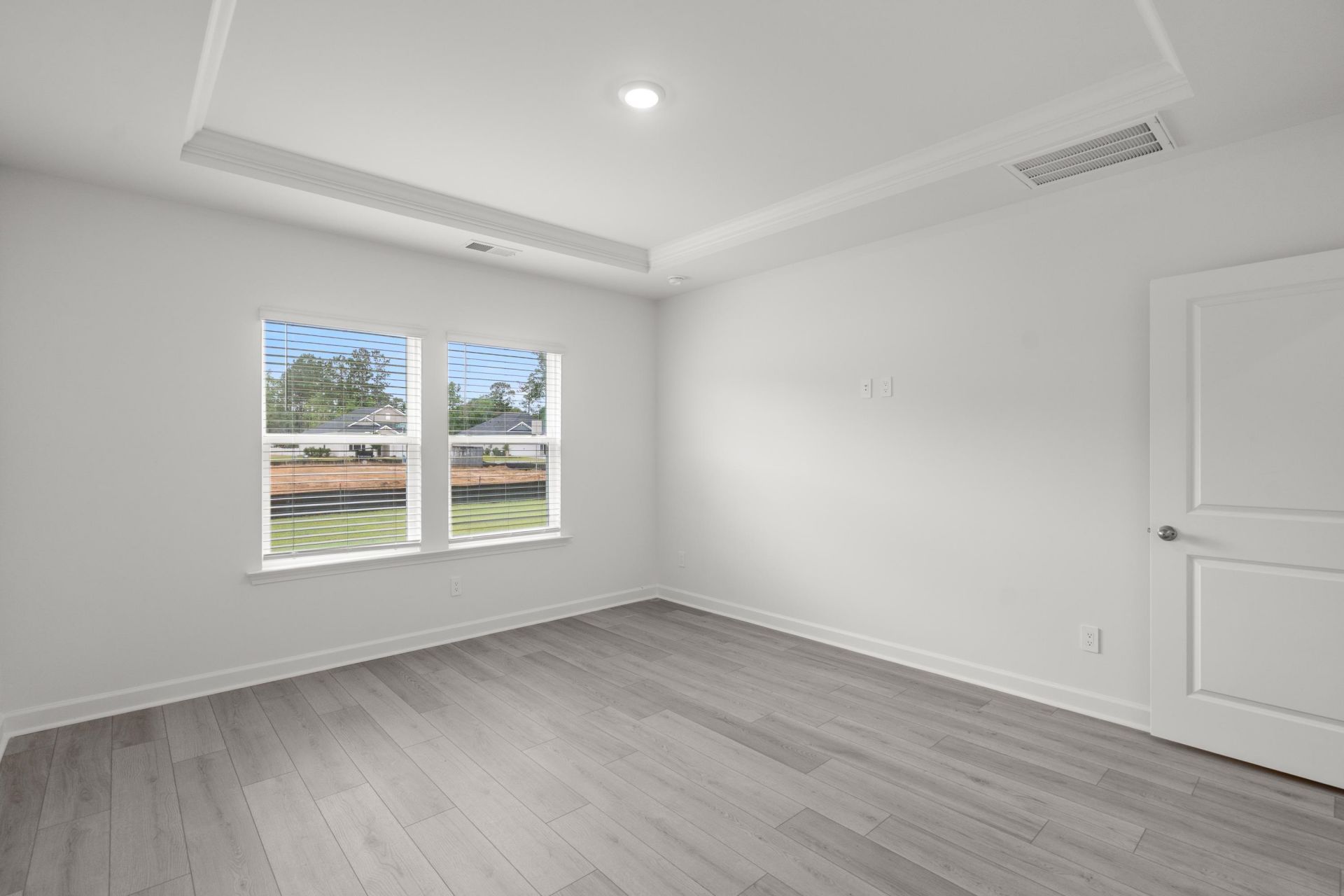 300 Jessamine St. Photo 30