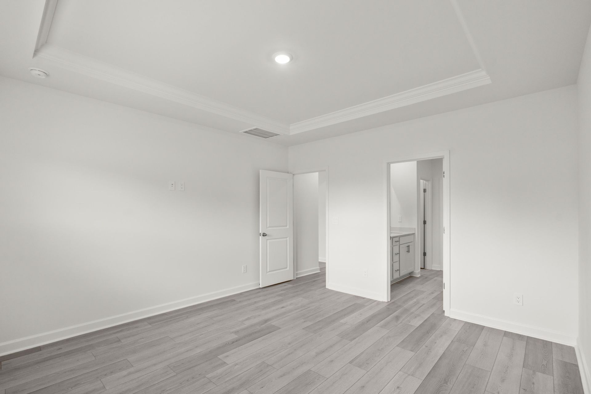 300 Jessamine St. Photo 31