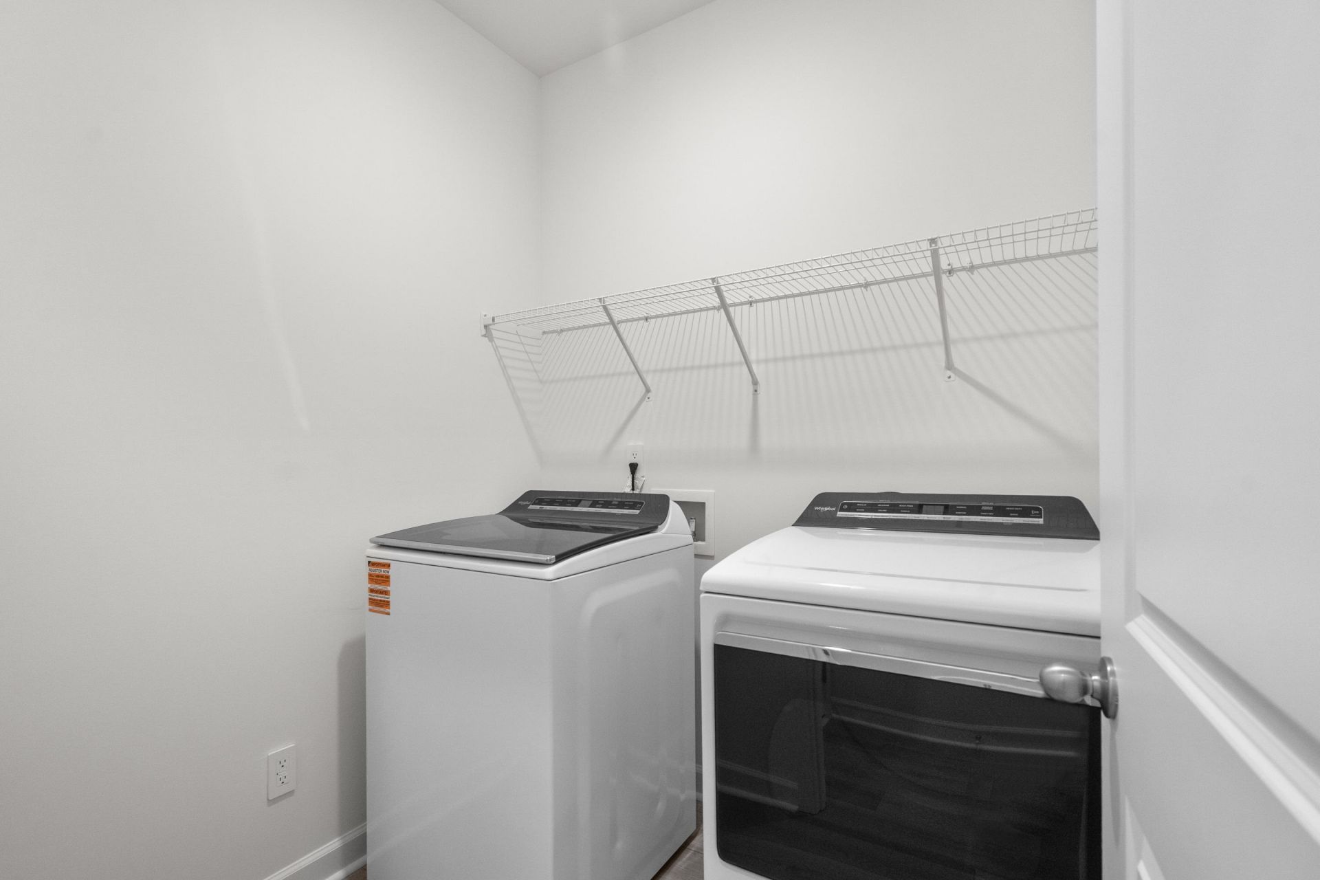 300 Jessamine St. Photo 37