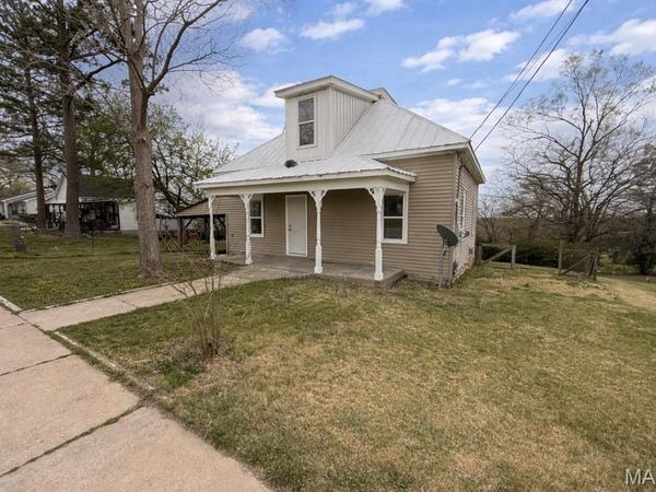 341 Spruce Street , Bourbon, MO 65441