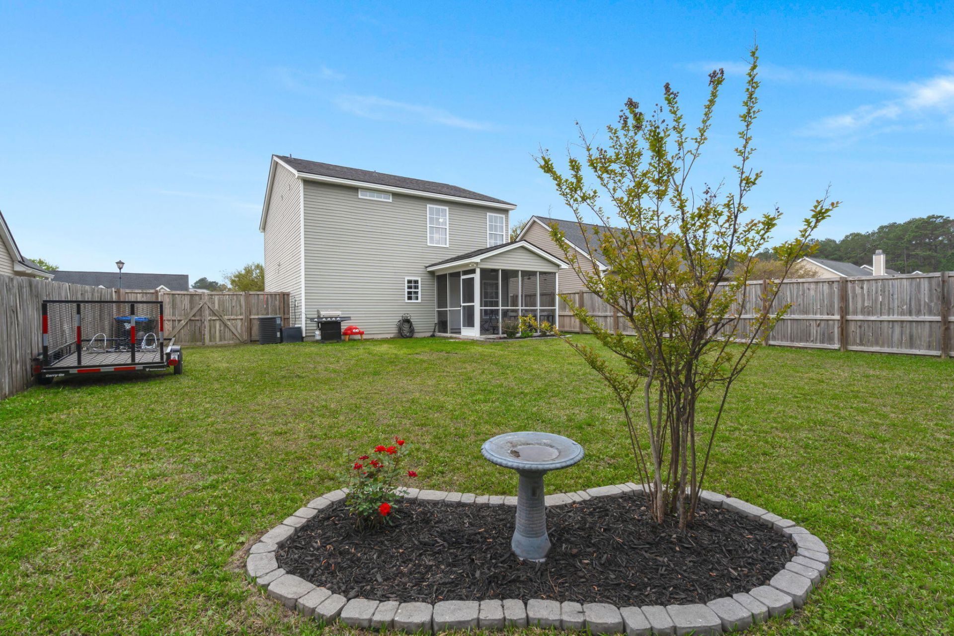 212 Avonshire Drive Photo 30