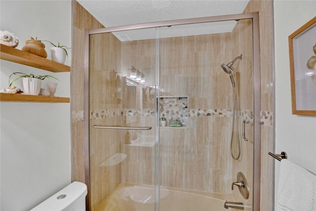 9615 Estuary Way, Unit 4, Sebastian, FL 32958 Photo