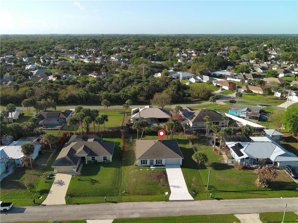 450 Kendall Avenue, Sebastian, FL 32958 Photo