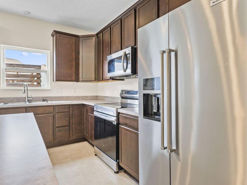 1598 Lewes Castle Drive, Grove City, OH 43123 Photo 17