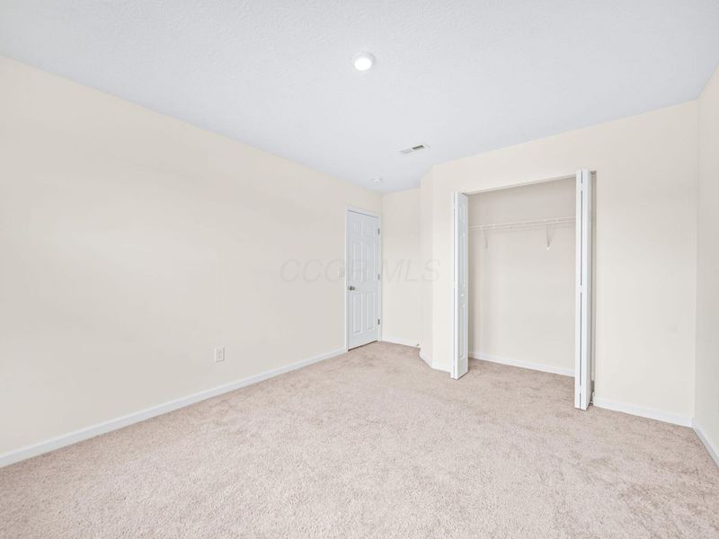 1598 Lewes Castle Drive, Grove City, OH 43123 Photo 32