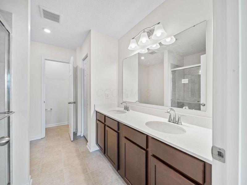 1598 Lewes Castle Drive, Grove City, OH 43123 Photo 37