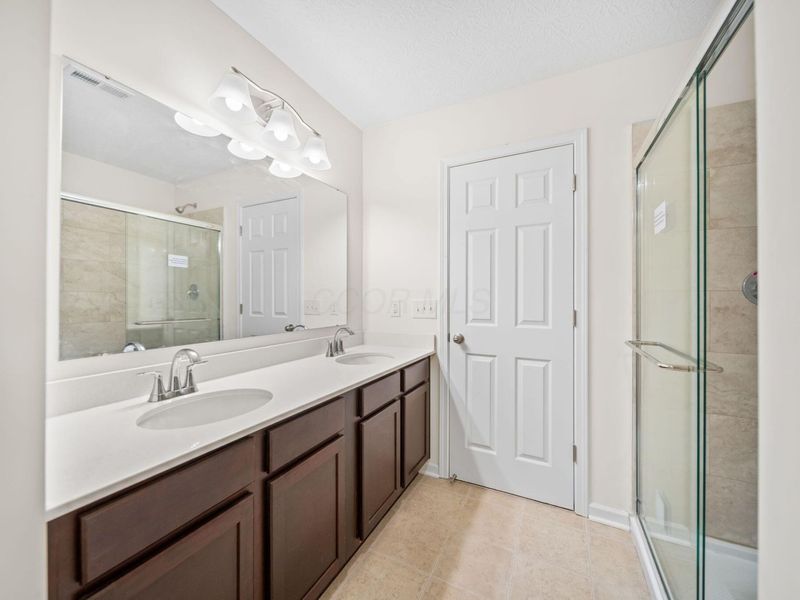 1598 Lewes Castle Drive, Grove City, OH 43123 Photo 38