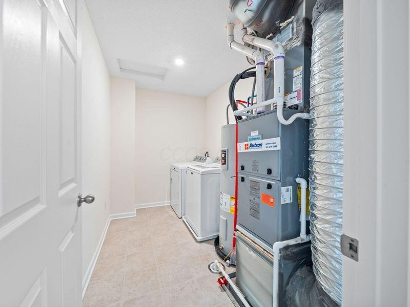 1598 Lewes Castle Drive, Grove City, OH 43123 Photo 44