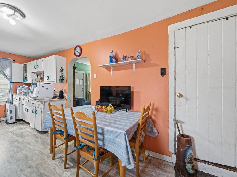 68 S West Street , West Jefferson, OH 43162 Photo 13