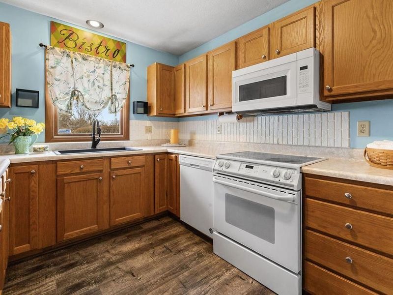 177 Northern Spy Drive , Howard, OH 43028 Photo 16