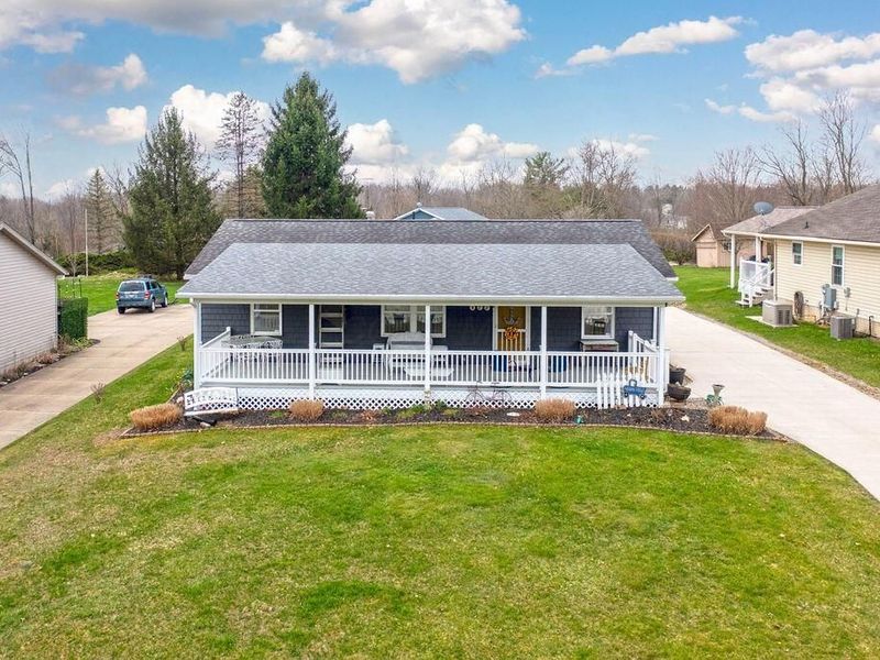 177 Northern Spy Drive , Howard, OH 43028 Photo 2