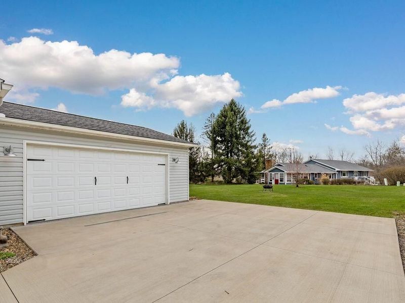 177 Northern Spy Drive , Howard, OH 43028 Photo 30
