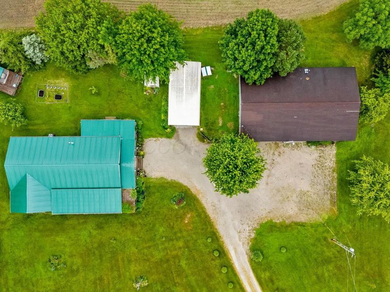 310 W Union Street, New Bloomington, OH 43341 Photo 2