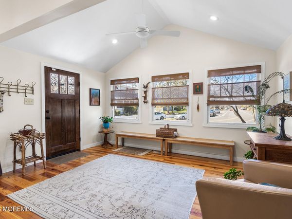 100 Laurel Avenue, Island Heights, NJ 08732