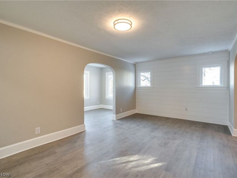 1835 Thornapple Avenue , Akron, OH 44301 Photo 14