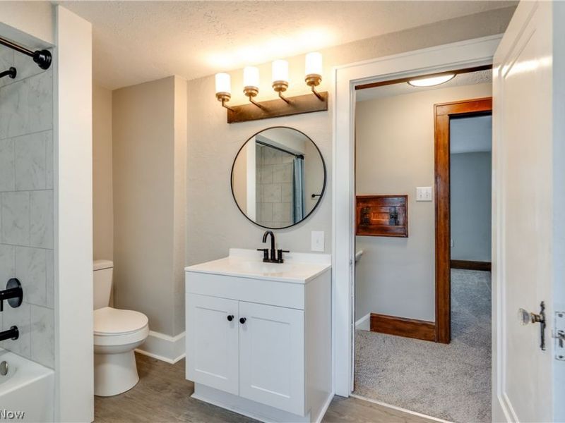 1835 Thornapple Avenue , Akron, OH 44301 Photo 21