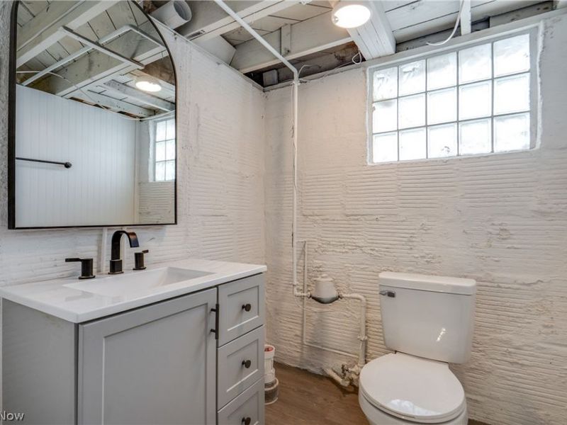 1835 Thornapple Avenue , Akron, OH 44301 Photo 33