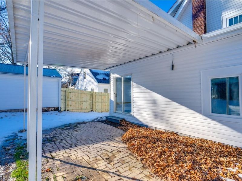 1835 Thornapple Avenue , Akron, OH 44301 Photo 35