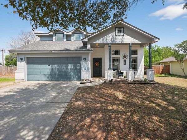 748 Bills CIR , Bastrop, TX 78602