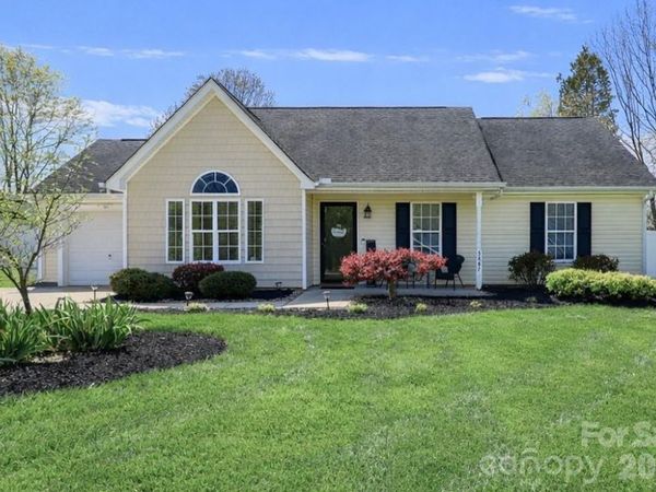 5867 Sunset View Lane, Catawba, NC 28609