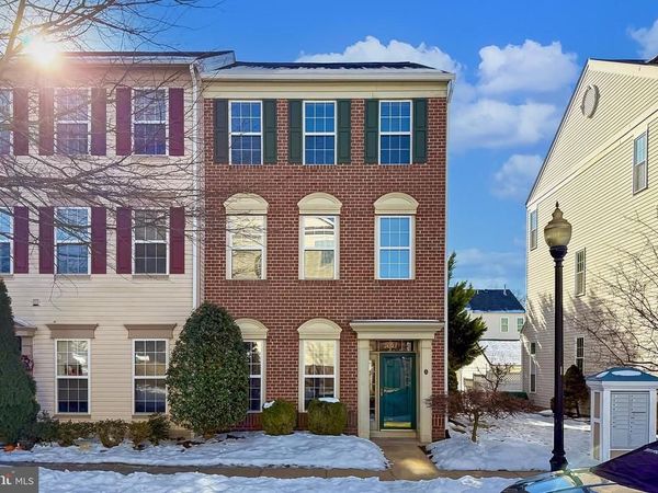 26143 NIMBLETON SQUARE, CHANTILLY, VA 20152