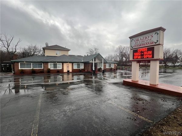 9415 Main Street, Clarence, NY 14031