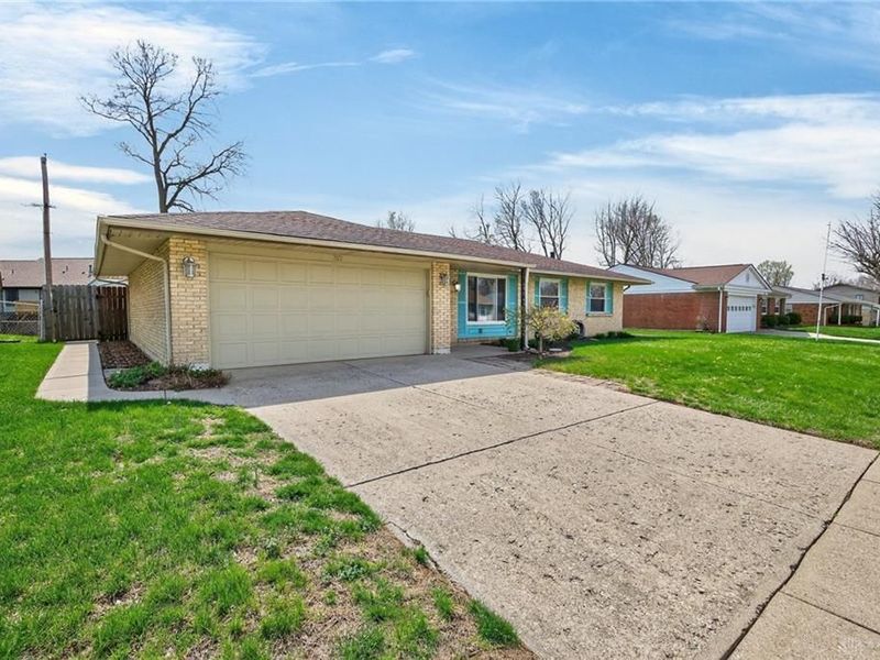 312 Applehill Drive, West Carrollton, OH 45449 Photo 3