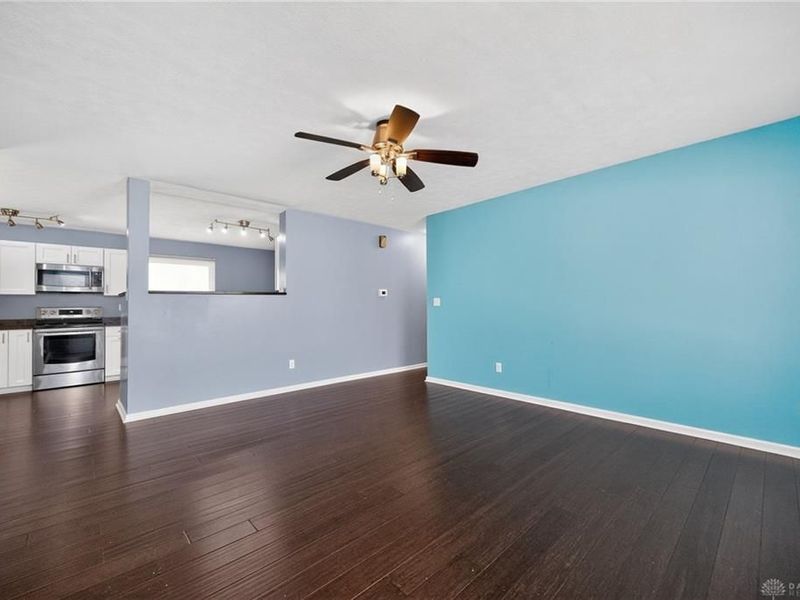 312 Applehill Drive, West Carrollton, OH 45449 Photo 5