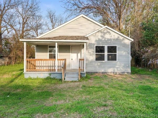 313 S Racepath Street , Fayetteville, NC 28301