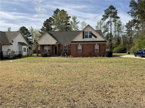 5924 McDonald Road , Parkton, NC 28371